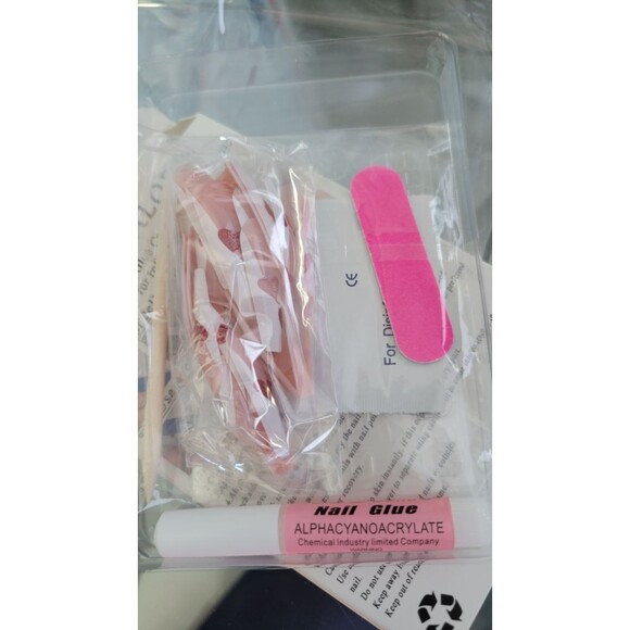 Glitter & Hearts Press On Nails - 3 sets - Picture 5 of 5